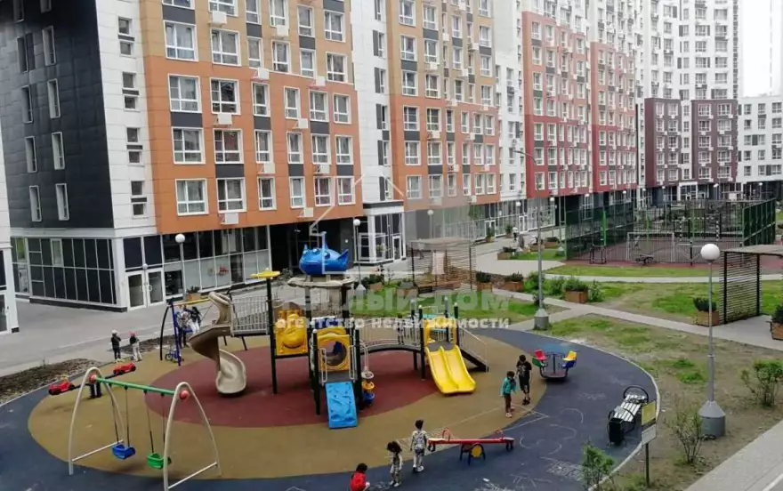 Академика Легостаева улица, 8