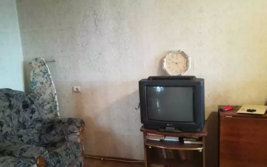 Тополиная, 6