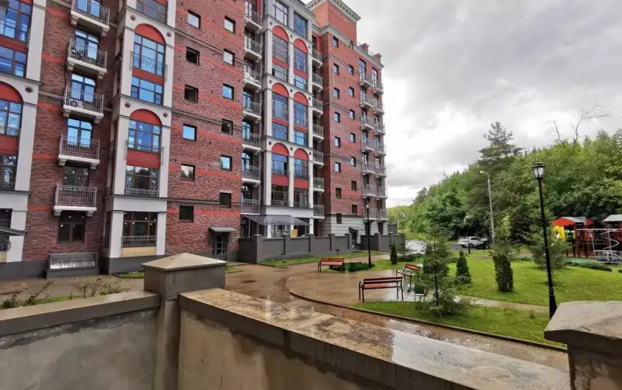 Святослава Рихтера улица, 7