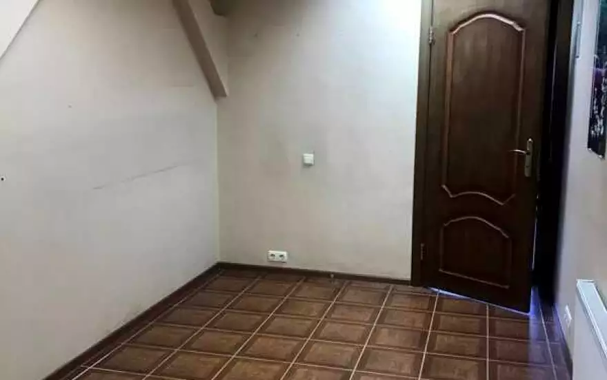 Лопасненская улица, 7