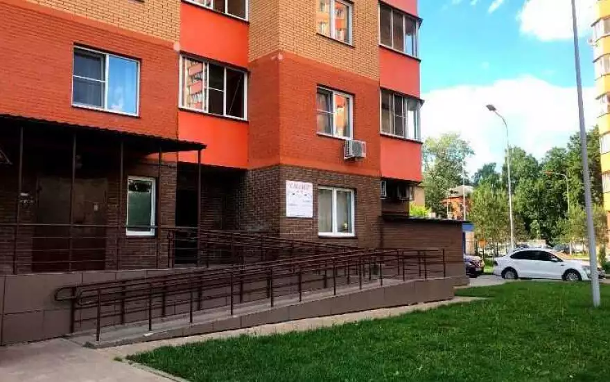 Лопасненская улица, 7