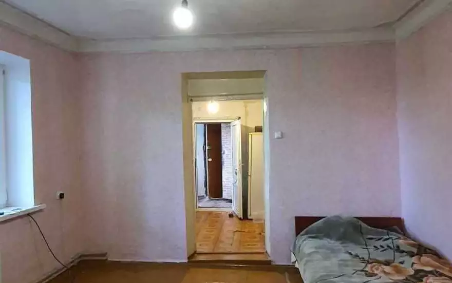 Розы Люксембург улица, 28