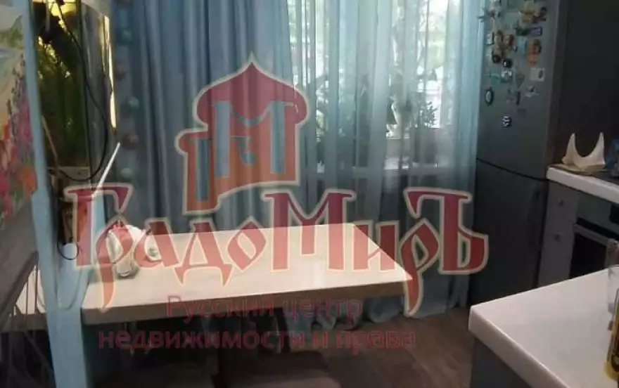 Школьная улица, 8а