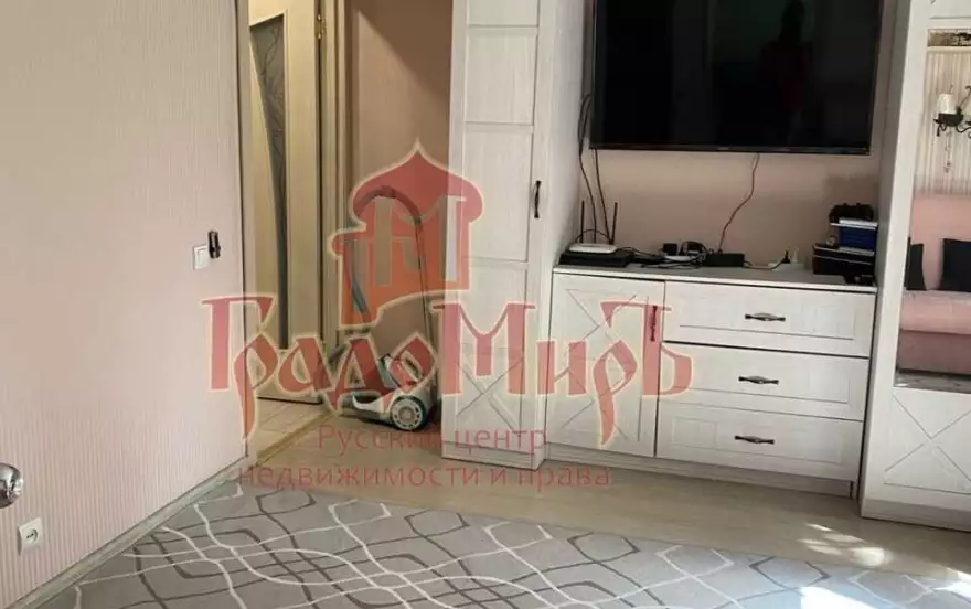 Грабина улица, 8