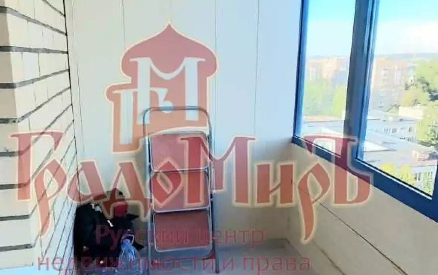 Школьная улица, 10