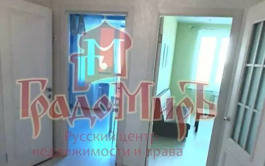 Школьная улица, 10