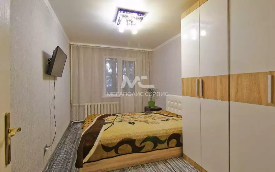 Адмирала Трибуца наб, 41