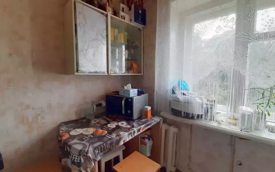 Дзержинского улица, 38