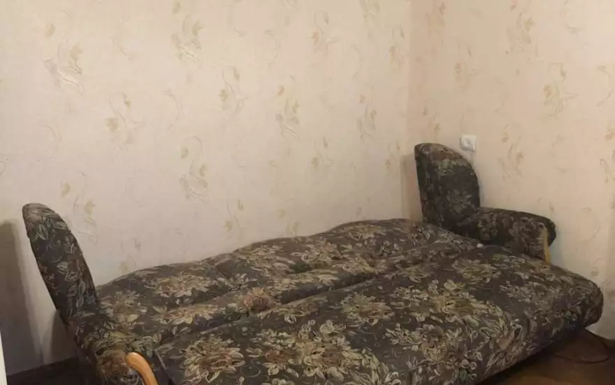 Хользунова улица, д.9