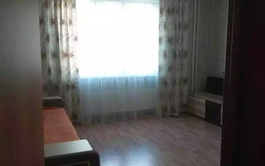 улица Академика Киренского, 33