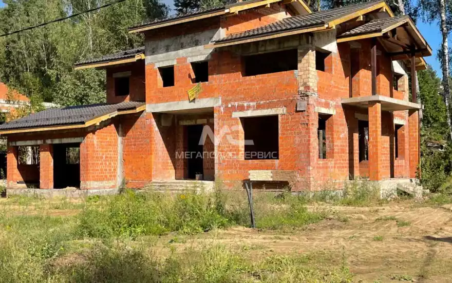 Школьная улица