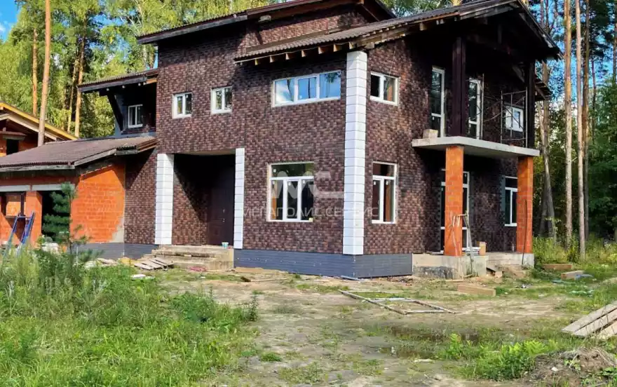 Школьная улица