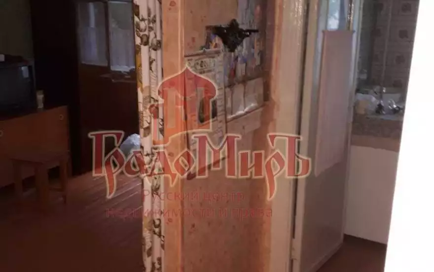 Школьная улица, 12