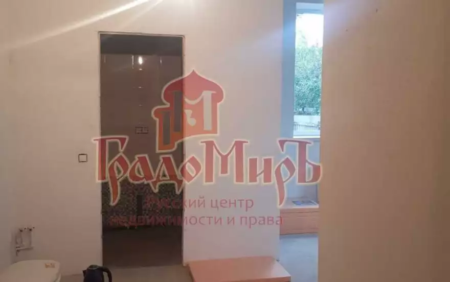 Крыловская улица, 7