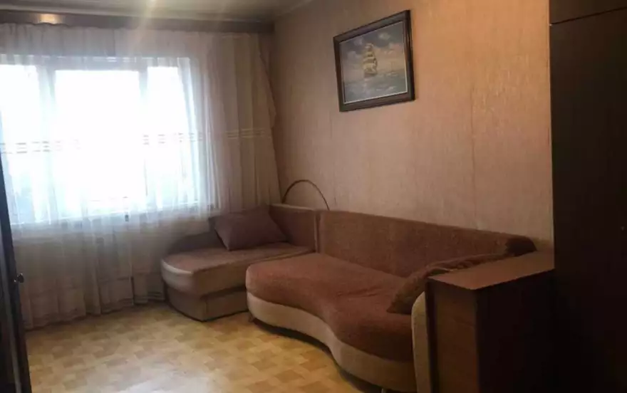 Маршала Казакова улица, 24к1