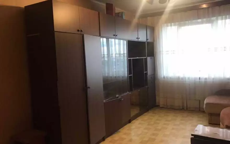 Маршала Казакова улица, 24к1