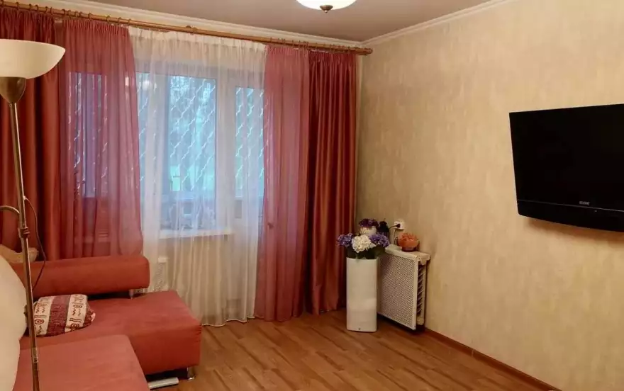 Володарского улица, 21