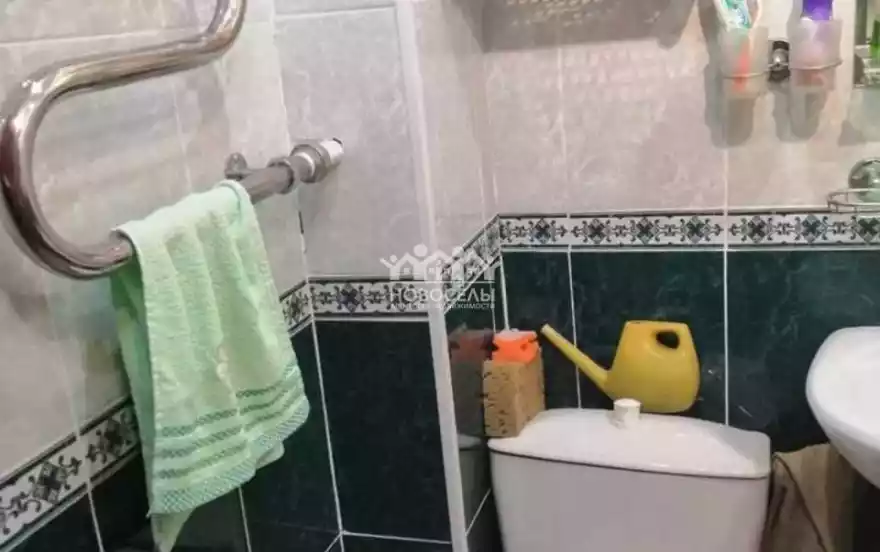 Шестиперова улица, 18