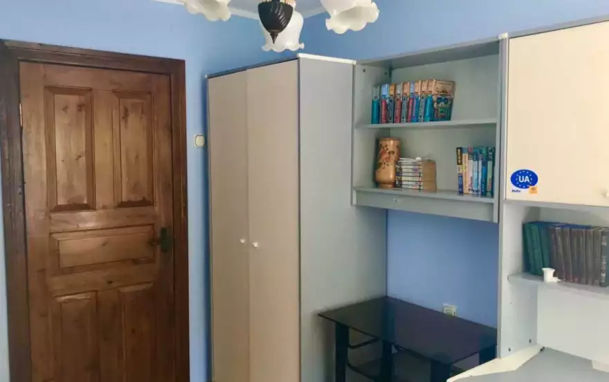 Крымских Партизан улица, 17