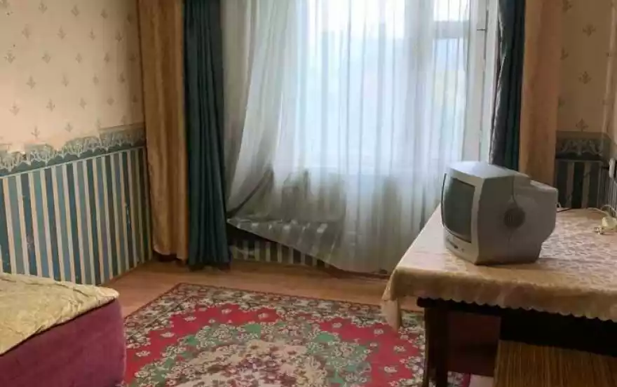 Октябрьская улица, 11