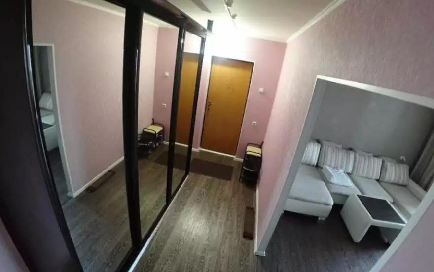 Мужества улица, д.18