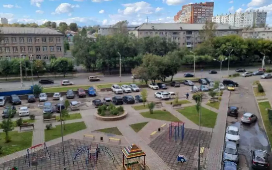 Академика Киренского улица, д.32