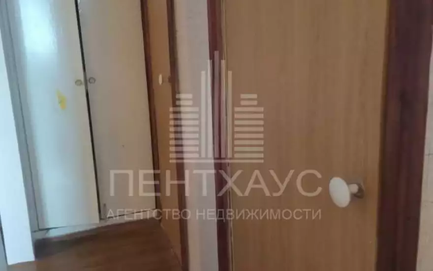 Авангардский пер., 5