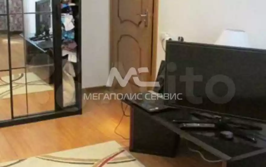 Центральная улица, 13