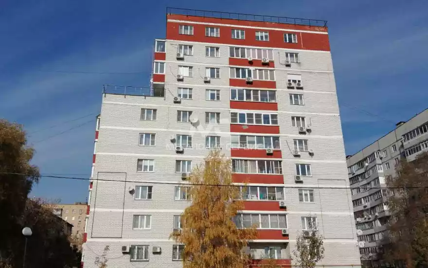 Свердлова улица, 2