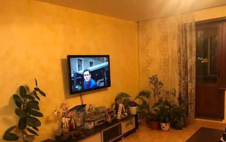 Сергея Лазо улица, д.28