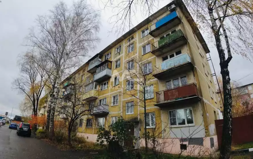 Урицкого улица, 38