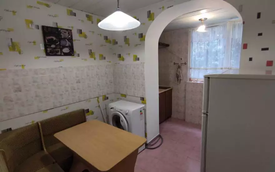 Парковая улица, 6