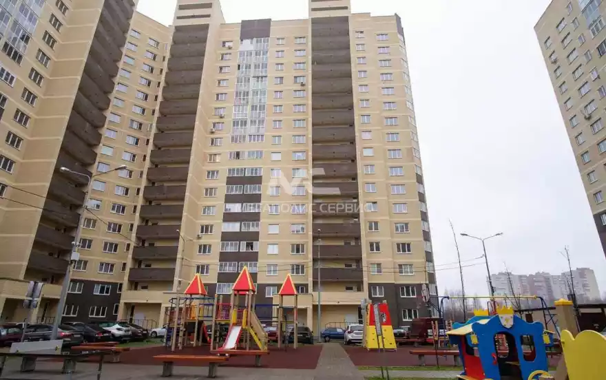 Дмитрия Михайлова улица, 12