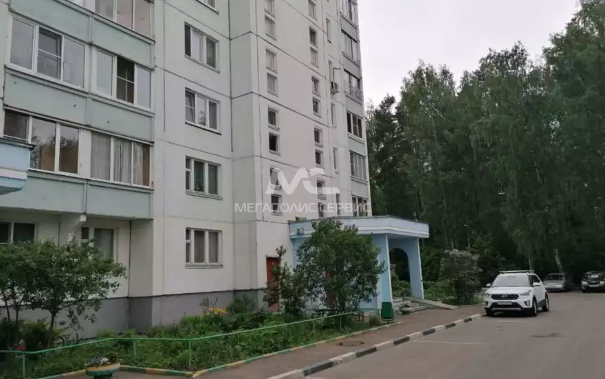 Самодеятельная улица, 10А
