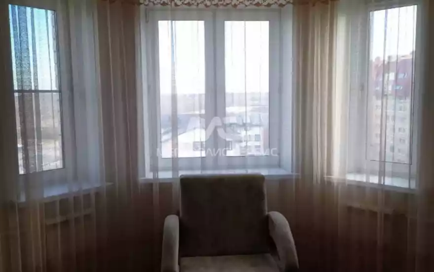 Школьная улица, 38