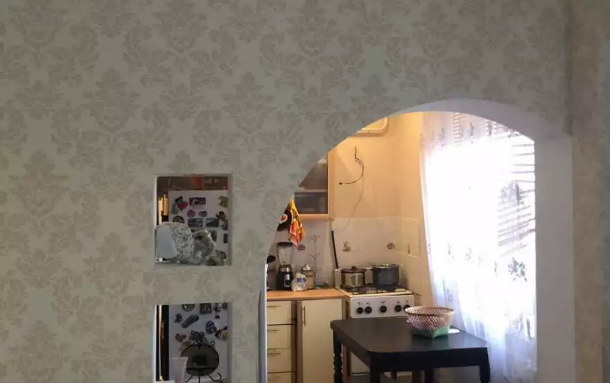 Газетная улица, 76