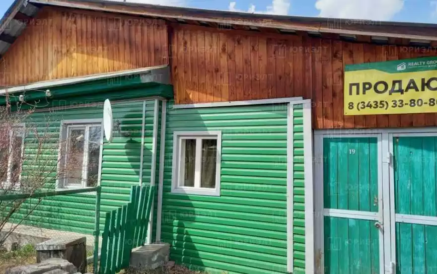 улица Воеводина, 19