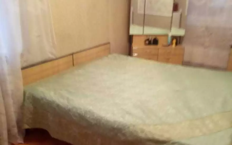 бульвар Романтиков, 9