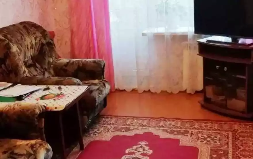 Сибирская улица, 105