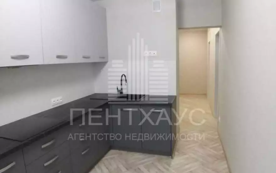 Новгородская ул., 2