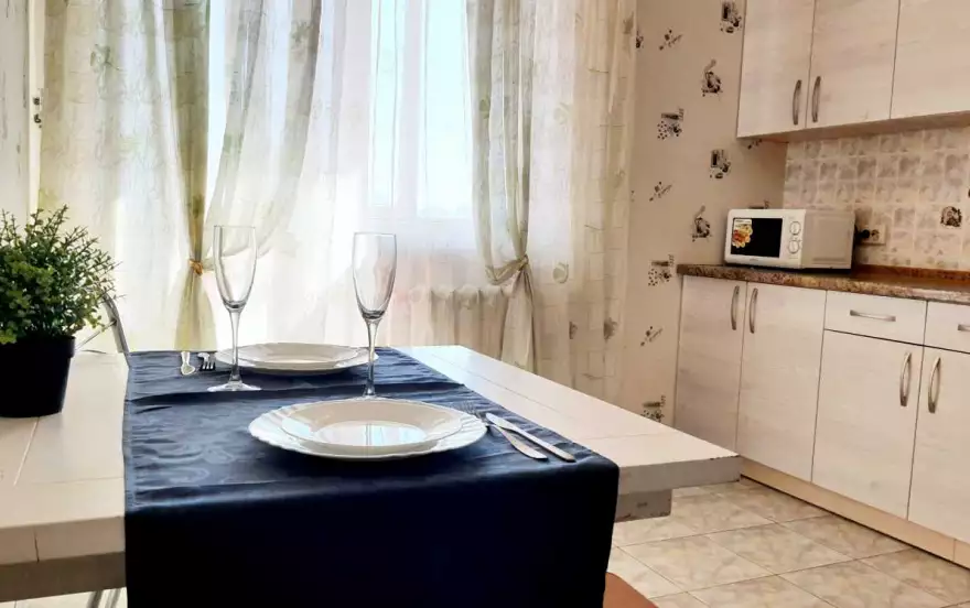Срибнокильская улица, 12