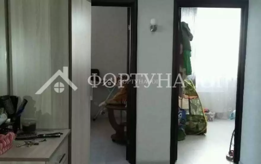 Рождественская улица, 52