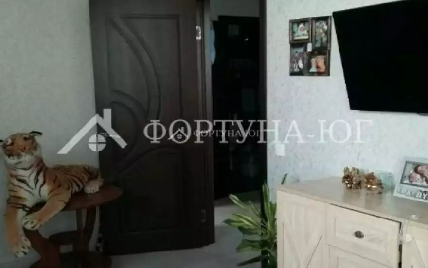 Рождественская улица, 52