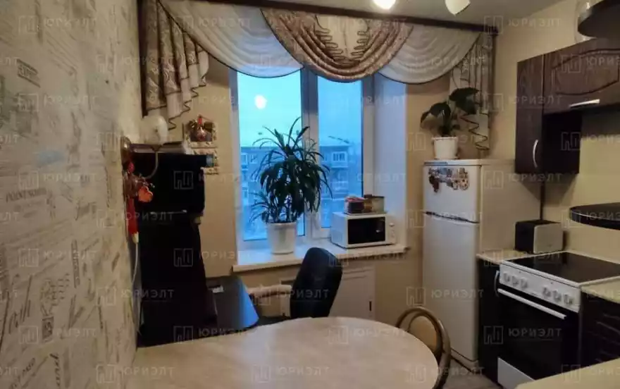 проспект Дзержинского, 50