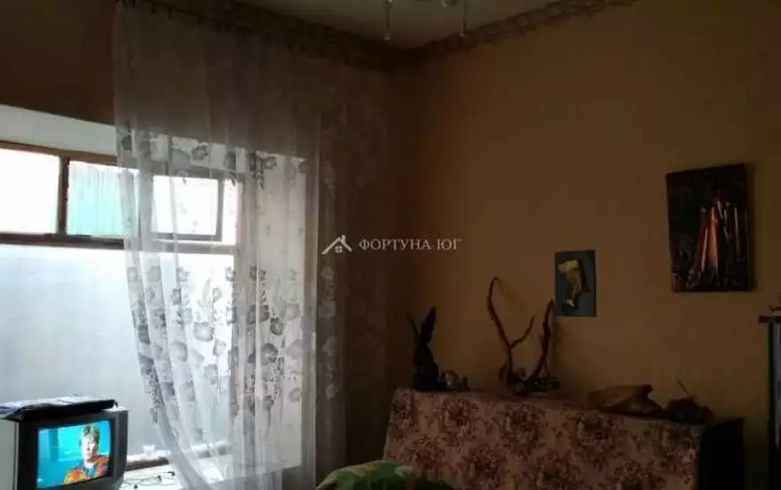 Крымская ул