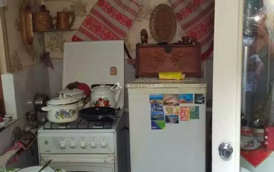 Крымская ул