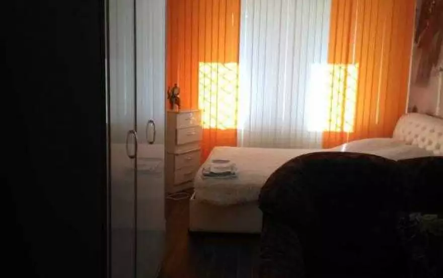 Энтузиастов, 19