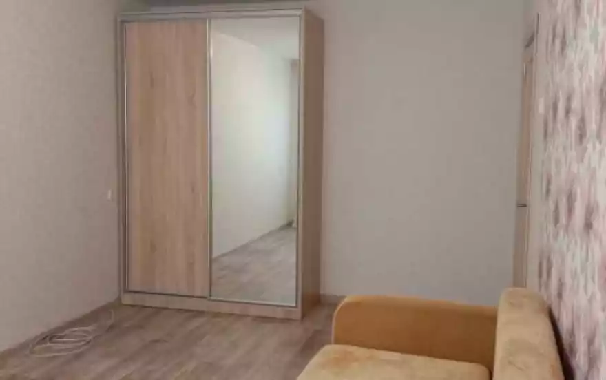 Строителей, 4