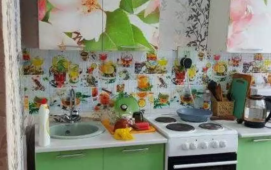 Энтузиастов, 1