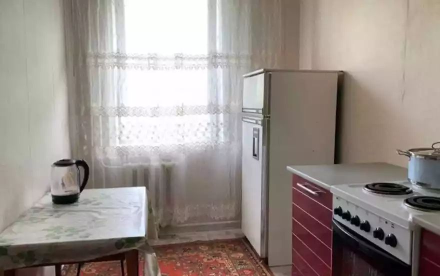 Братская, 35